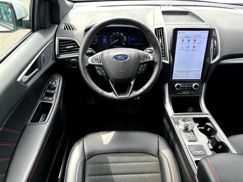 used 2024 Ford Edge car, priced at $33,466