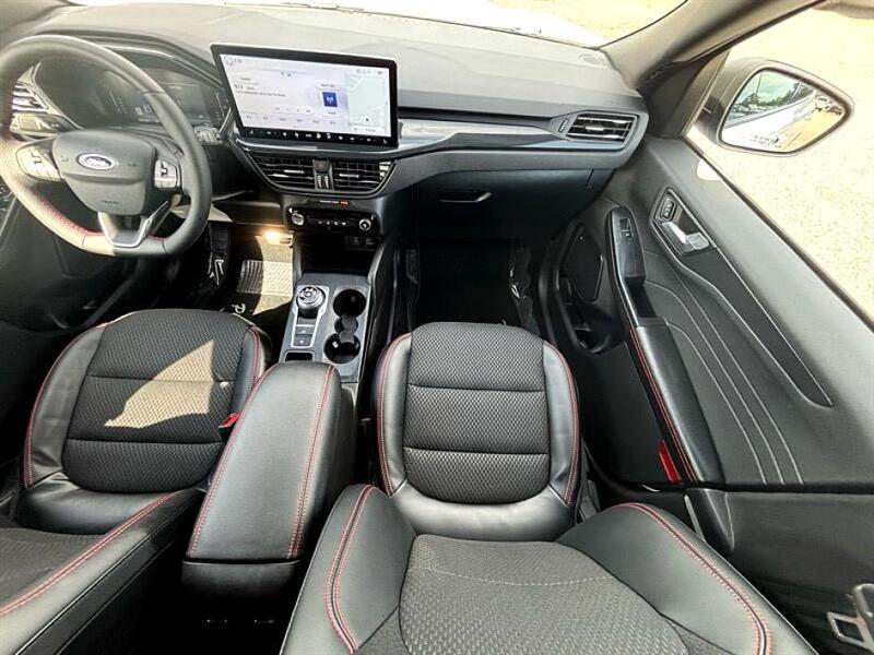 used 2023 Ford Escape car, priced at $25,577