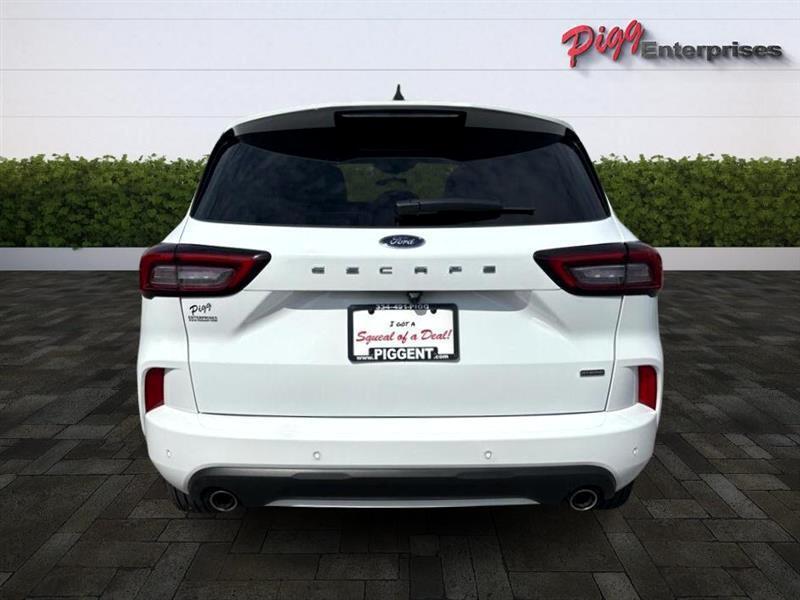 used 2023 Ford Escape car, priced at $25,577