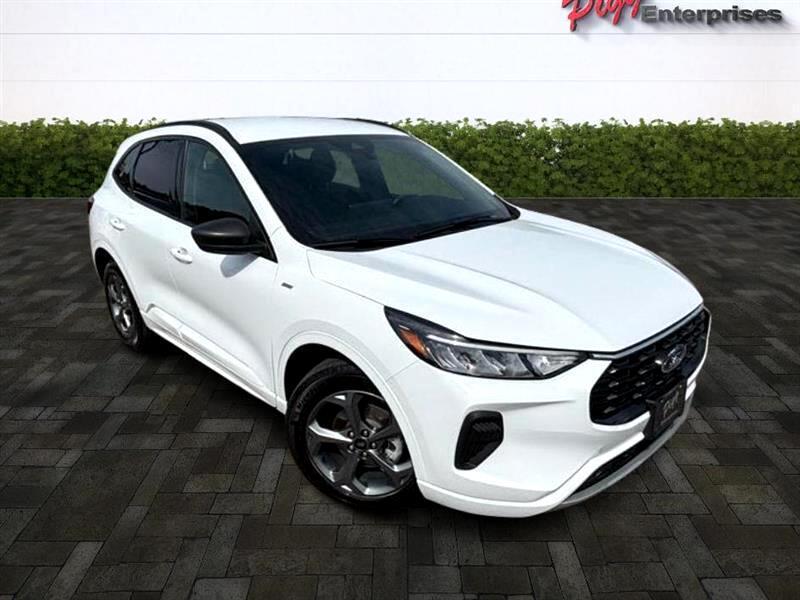used 2023 Ford Escape car, priced at $25,577