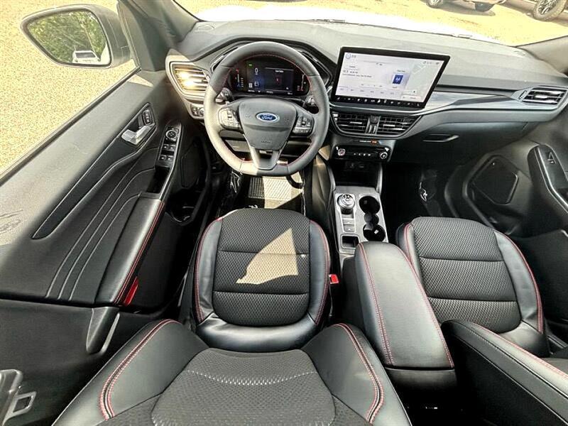 used 2023 Ford Escape car, priced at $25,577