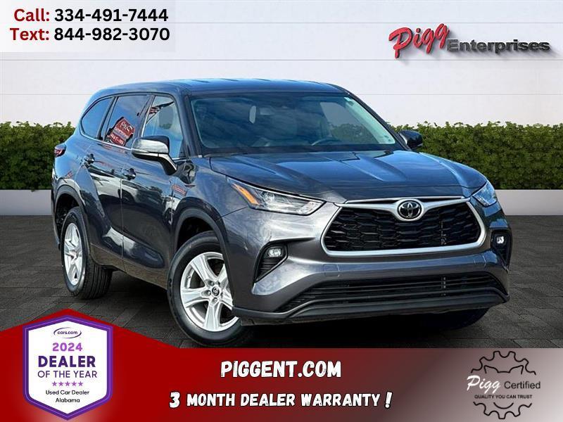 used 2022 Toyota Highlander car, priced at $29,977