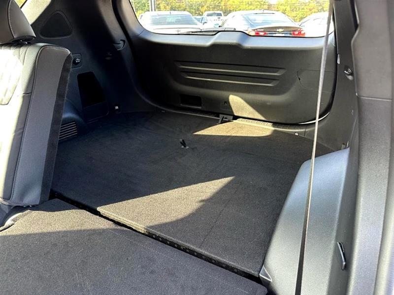used 2022 Hyundai Santa Fe car, priced at $25,966