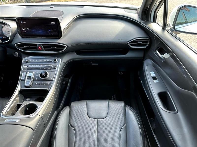 used 2022 Hyundai Santa Fe car, priced at $25,966