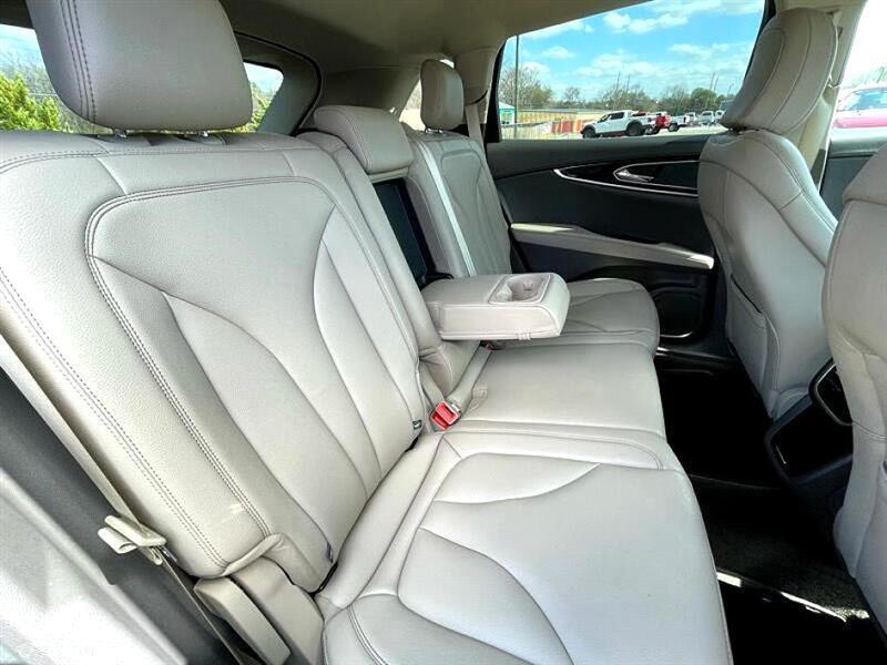 used 2022 Lincoln Nautilus car, priced at $27,933