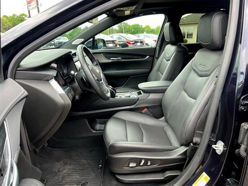 used 2021 Cadillac XT5 car, priced at $31,866