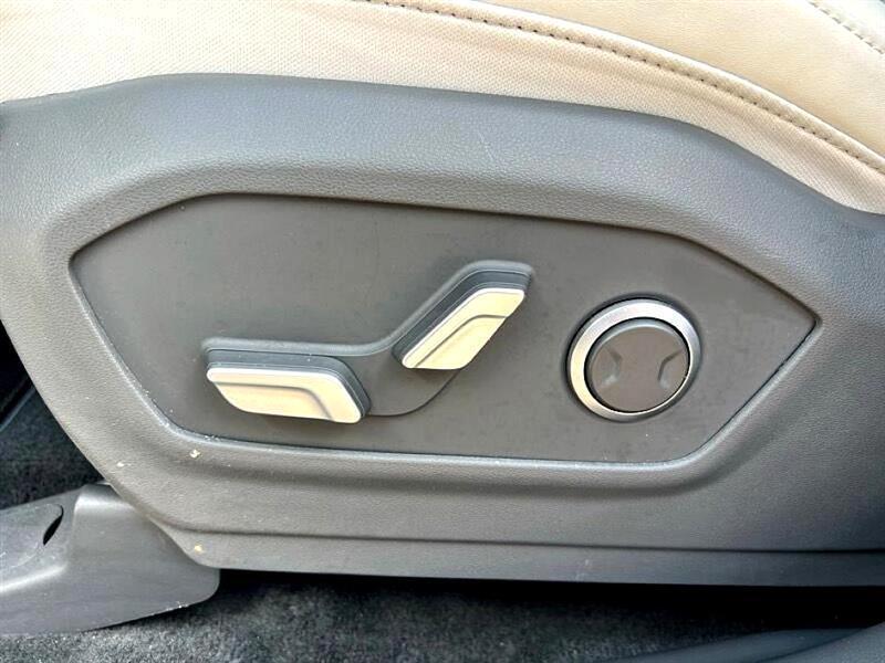 used 2024 Hyundai Santa Fe car, priced at $30,988