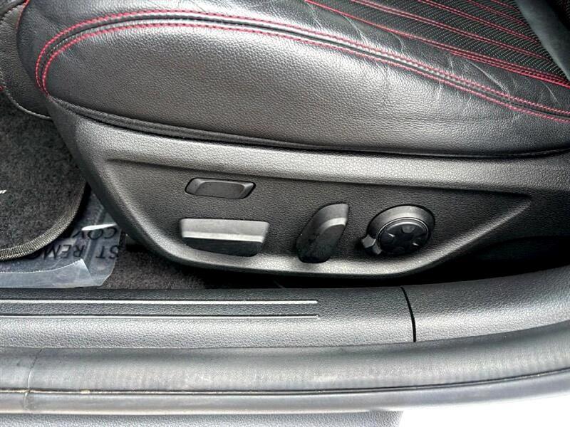 used 2022 Genesis G70 car, priced at $30,988