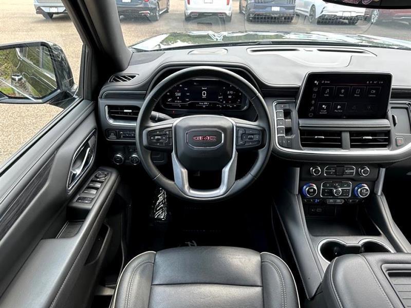 used 2023 GMC Yukon car, priced at $49,988