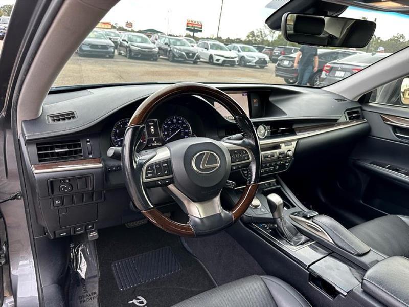 used 2016 Lexus ES 350 car, priced at $19,455