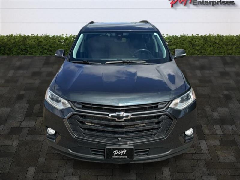 used 2021 Chevrolet Traverse car, priced at $21,833