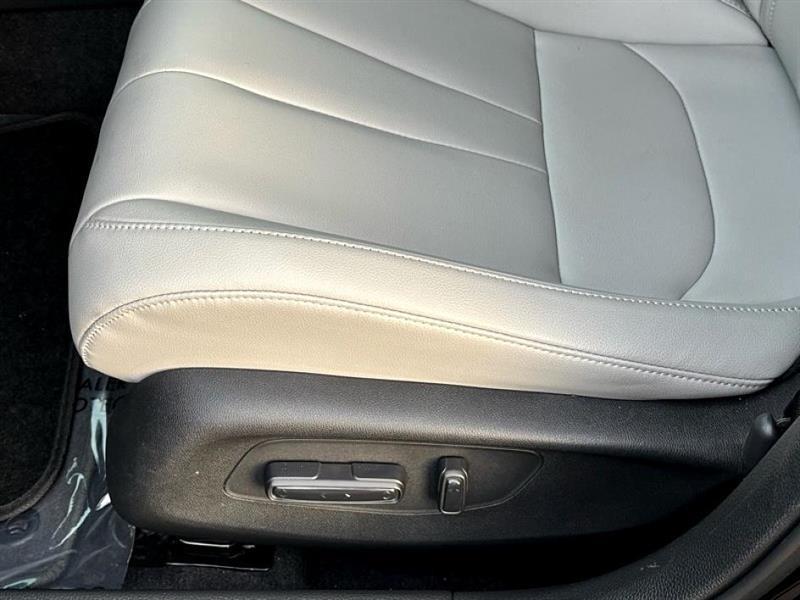 used 2025 Acura Integra car, priced at $29,744