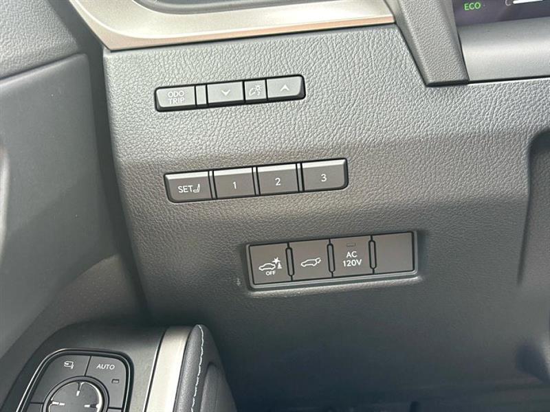 used 2025 Lexus GX 550 car, priced at $84,966