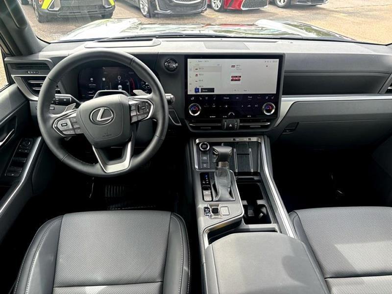 used 2025 Lexus GX 550 car, priced at $84,966