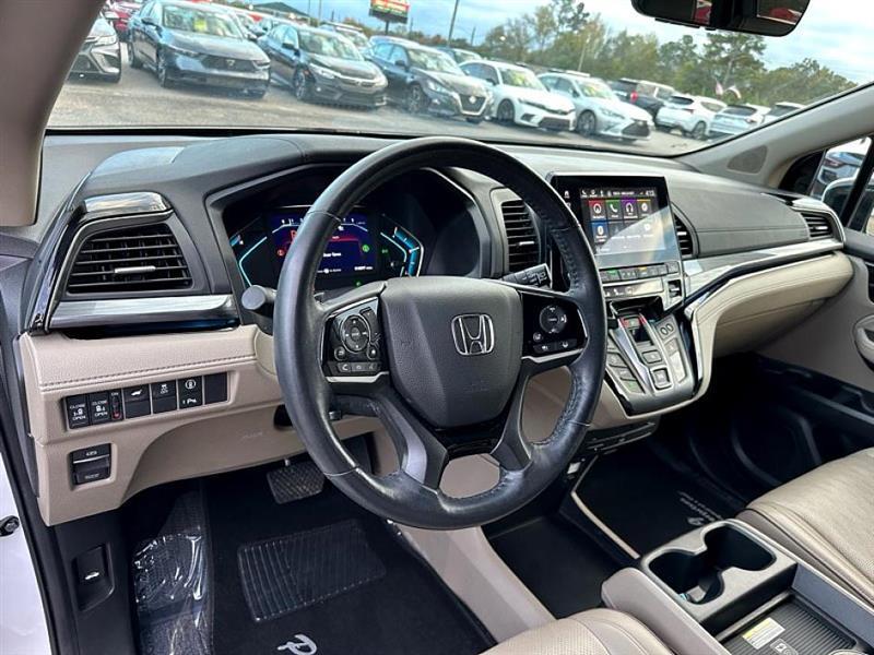 used 2023 Honda Odyssey car, priced at $41,811