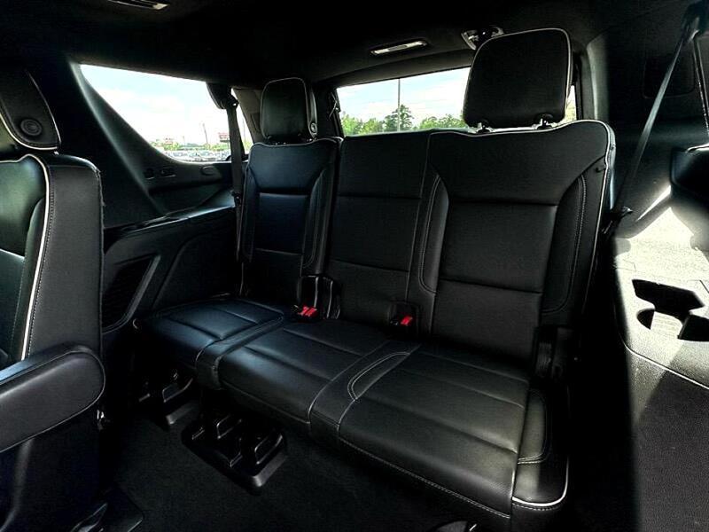 used 2022 GMC Yukon car, priced at $42,966
