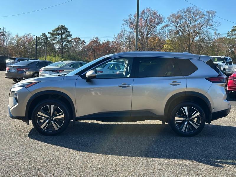 used 2024 Nissan Rogue car, priced at $33,911