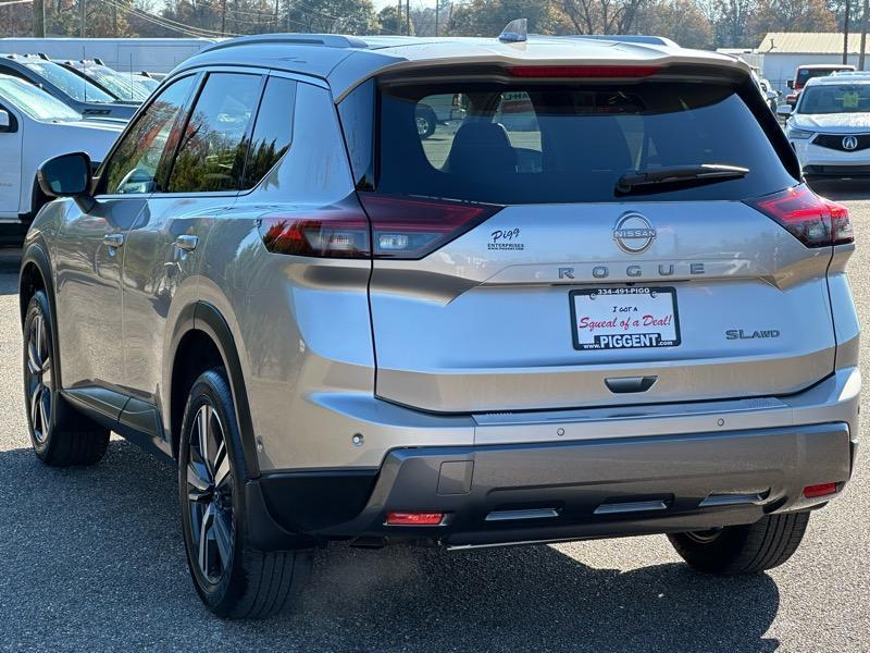 used 2024 Nissan Rogue car, priced at $33,911