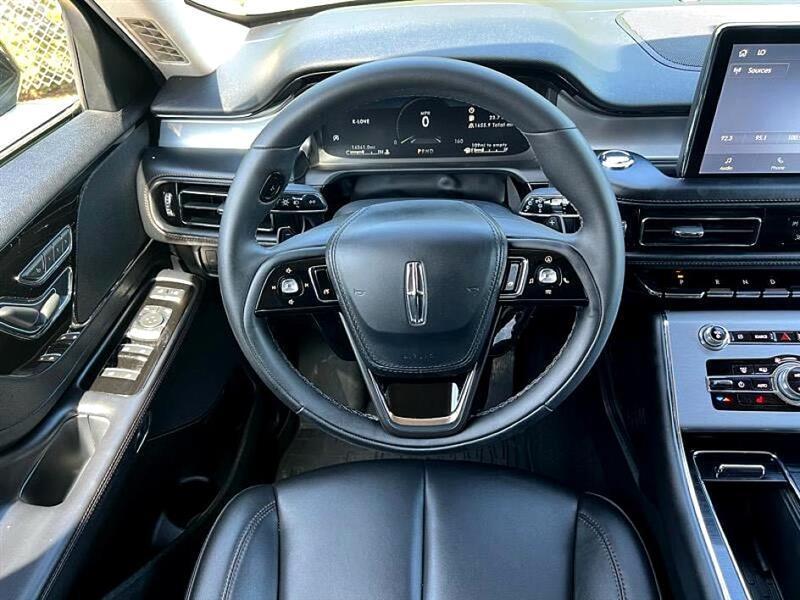 used 2022 Lincoln Aviator car, priced at $40,944