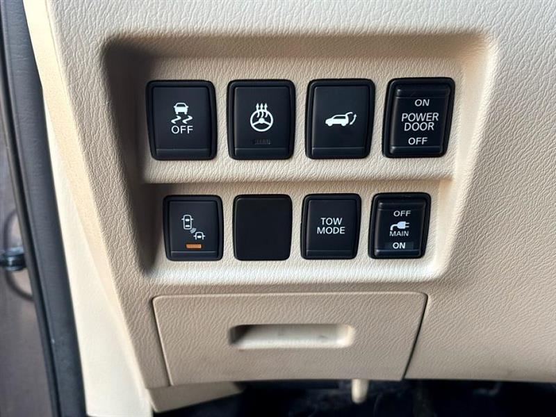 used 2016 Nissan Pathfinder car, priced at $13,917