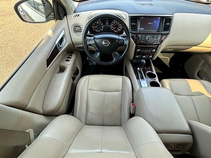 used 2016 Nissan Pathfinder car, priced at $13,917