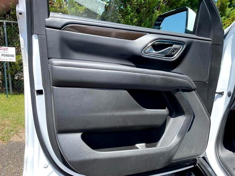 used 2022 GMC Yukon car, priced at $43,966