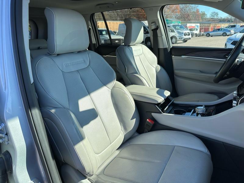 used 2022 Jeep Grand Cherokee car, priced at $40,988