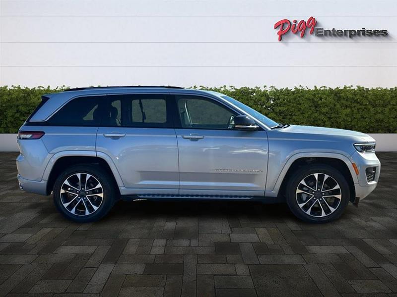 used 2022 Jeep Grand Cherokee car, priced at $39,788