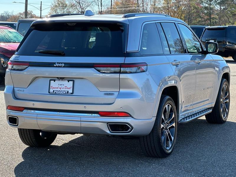 used 2022 Jeep Grand Cherokee car, priced at $40,988