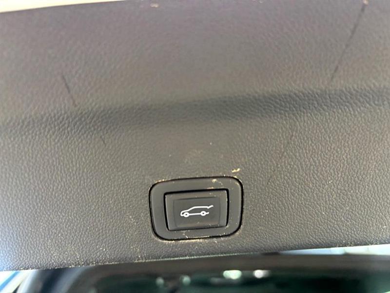used 2021 Chevrolet Tahoe car, priced at $32,988