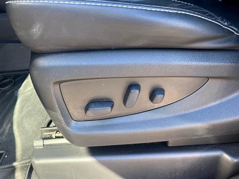 used 2020 Chevrolet Tahoe car, priced at $28,966