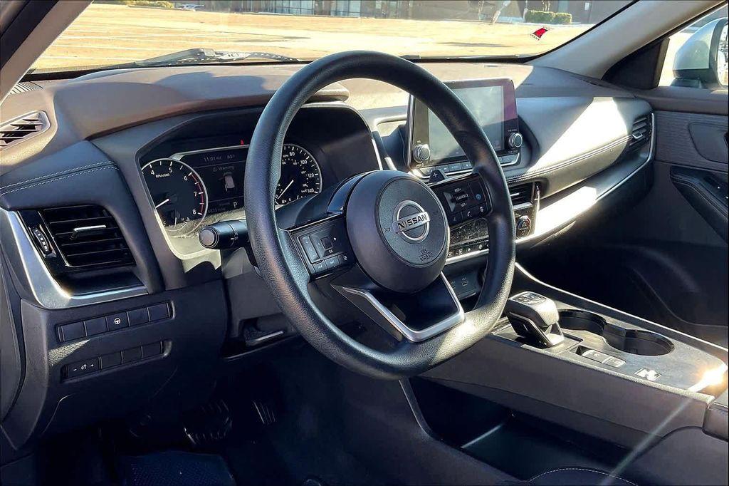 used 2021 Nissan Rogue car, priced at $18,789