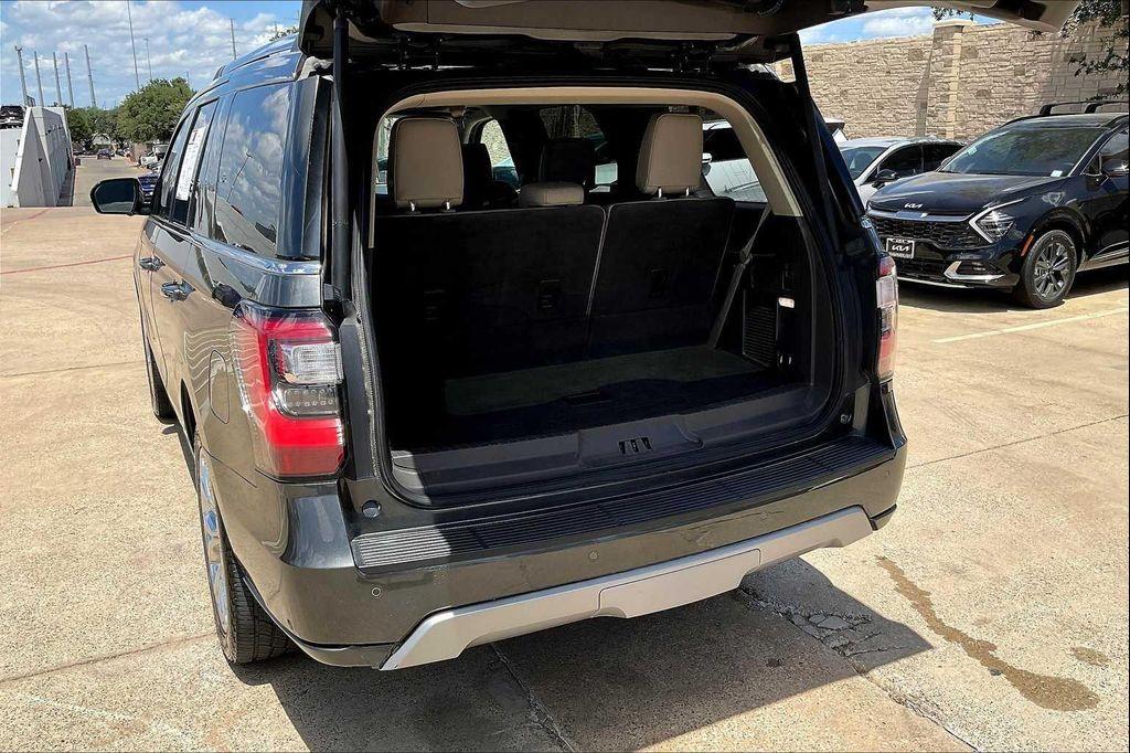 used 2018 Ford Expedition car, priced at $22,389