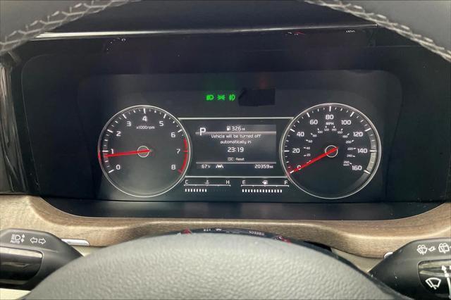 used 2023 Kia Sorento car, priced at $30,147