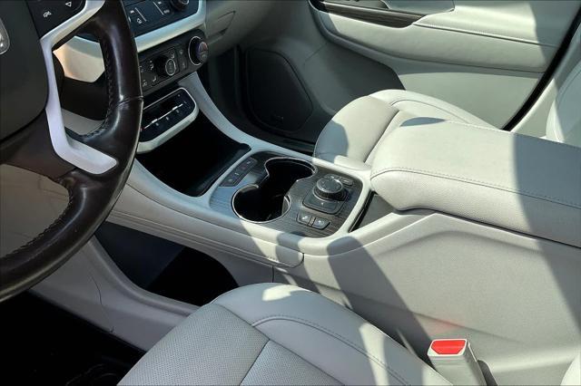 used 2021 GMC Acadia car, priced at $26,289
