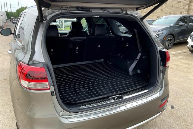 used 2016 Kia Sorento car, priced at $15,434