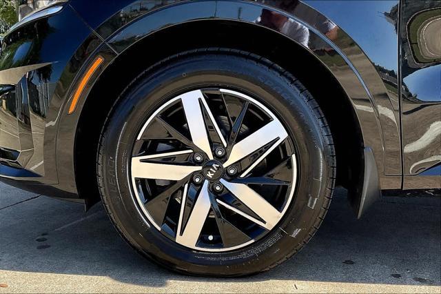used 2021 Kia Sorento car, priced at $21,761
