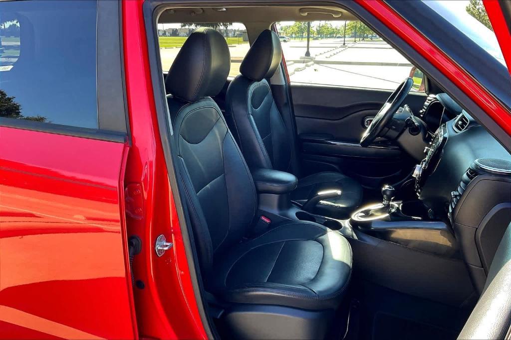 used 2016 Kia Soul car, priced at $11,495