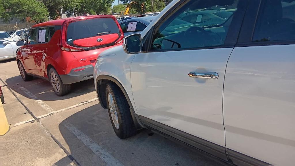 used 2015 Kia Sorento car, priced at $11,469