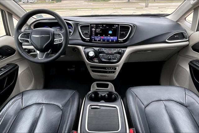 used 2022 Chrysler Pacifica car, priced at $20,993