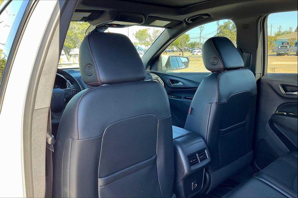 used 2024 Chevrolet Equinox car, priced at $26,798