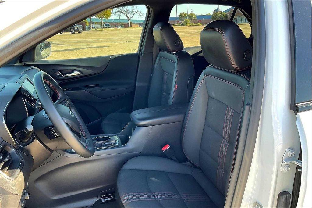 used 2024 Chevrolet Equinox car, priced at $26,798