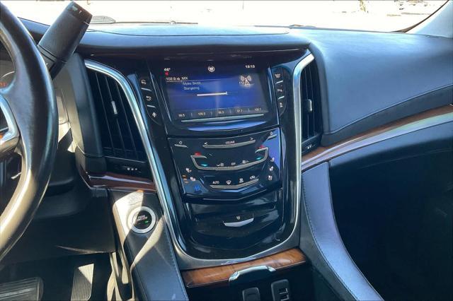 used 2015 Cadillac Escalade ESV car, priced at $28,893