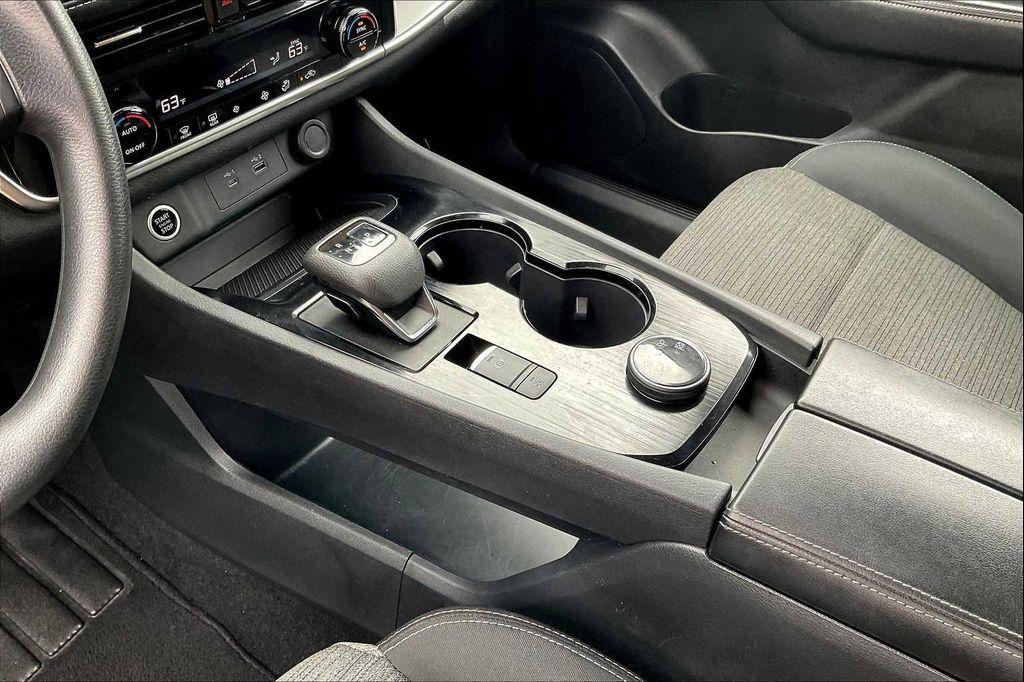used 2022 Nissan Rogue car, priced at $19,597
