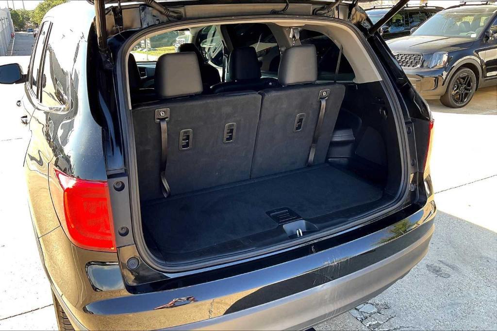 used 2018 Honda Pilot car, priced at $19,070