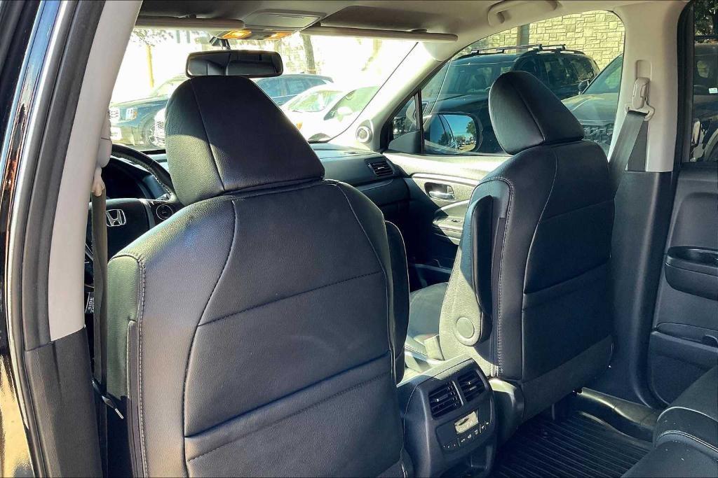 used 2018 Honda Pilot car, priced at $19,070