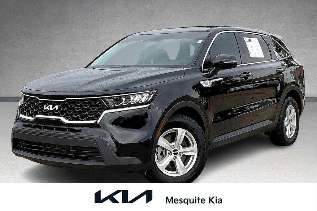 used 2023 Kia Sorento car, priced at $23,867