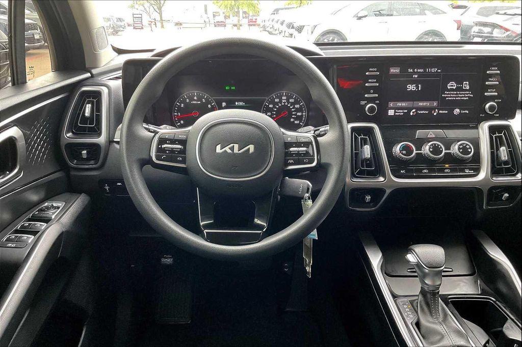 used 2023 Kia Sorento car, priced at $23,867