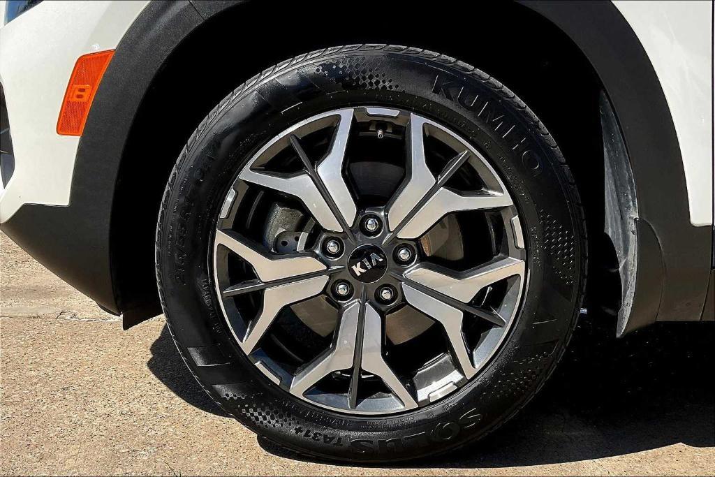 used 2021 Kia Seltos car, priced at $21,999