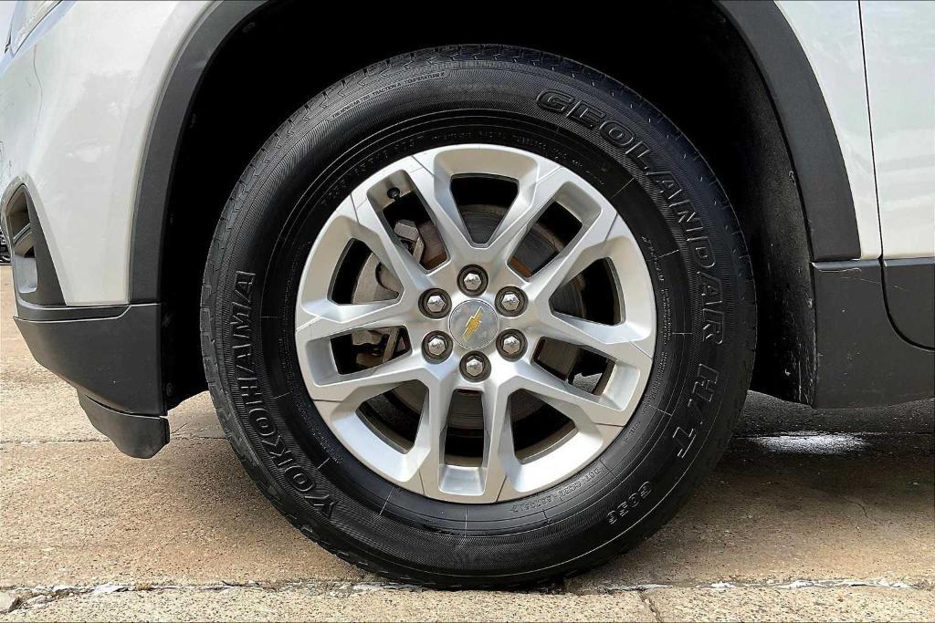 used 2018 Chevrolet Traverse car, priced at $12,950
